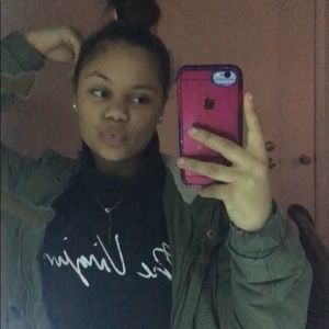 Meet your Posher, Ashanti